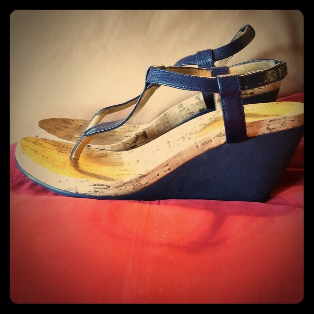 Womens sandals
